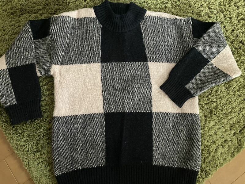 URBAN CHERRY セーター　サイズ:120 長袖 黒×ベージュ