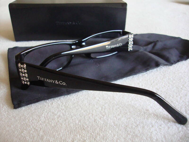 TIFFANY&Co. ティファニー 眼鏡 フレーム めがねケース 保管袋 3点セット 黒 ラインストーン ブラック メガネ 老眼鏡