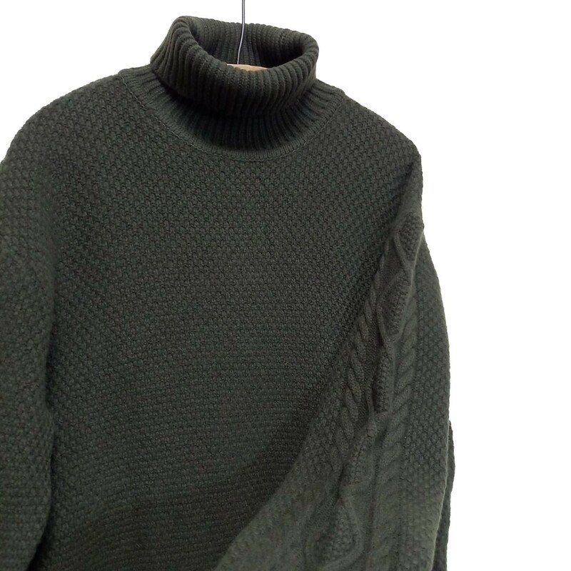 《小粒 / ポップコーン編み》STILL BY HAND ケーブル編み フィッシャーマン 袖 タートルネック セーター メンズ 2 ニット アランニット
