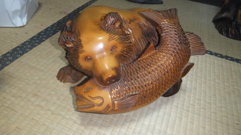 R060115　断捨離　処分　熊の木彫り④　北海道購入　祖父　横35㎝位　大型木彫り　希少木彫り