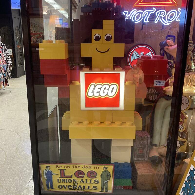 大きい！！　約１45cm　LEGO　照明付き　ストアディスプレー　フィギュア☆企業物、レトロ、非売品、レゴ