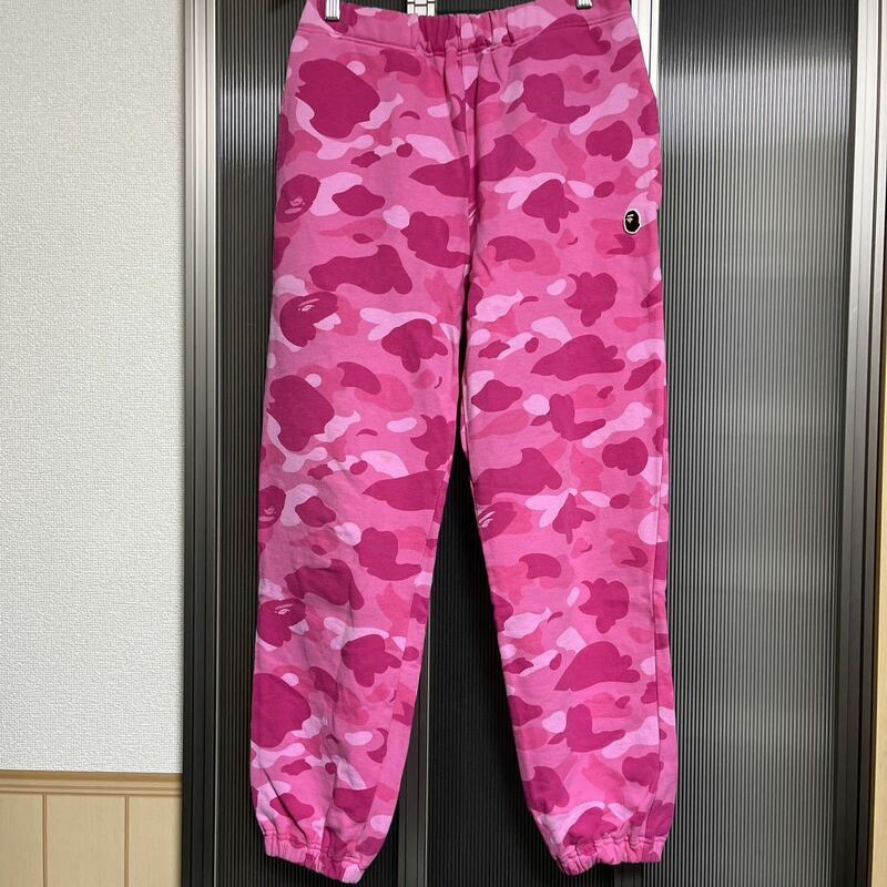 A BATHING APE Bape W Color Camo Oversized Sweat Pants アベイシングエイプ ピンク 迷彩 カモフラ 猿迷彩 スウェットパンツ size S
