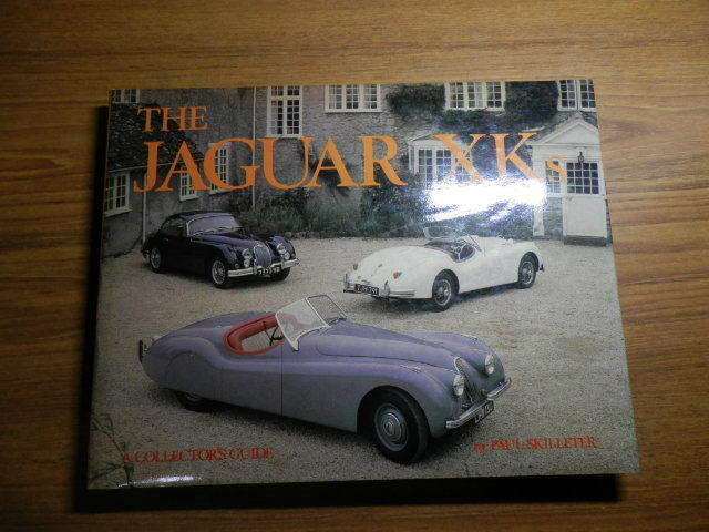 The Jaguar XKs　ガイド　a collectors guide 