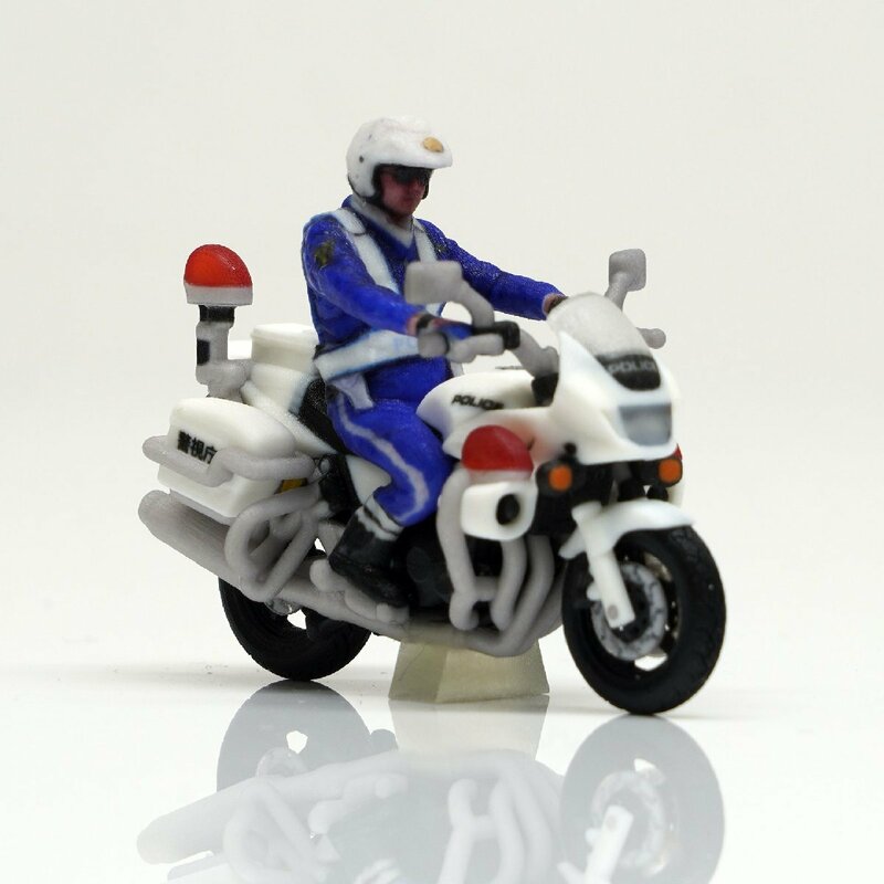 HT043-00001 modeleal 日本警察 1/43 白バイA隊員付 走行中 MPD 高精細フィギュア