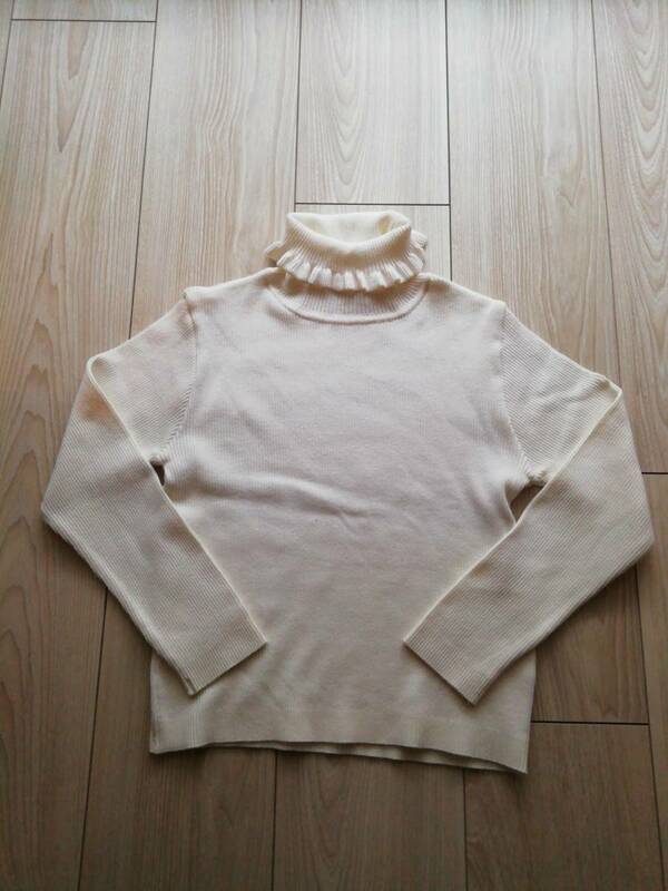 美品　BURBERRY　バーバリー　タートルネック　120