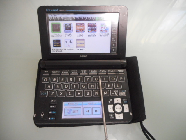 CASIOカシオ　EX-WORD DATAPLUS8　XD-U4800　カラー電子辞書 高校生モデル エクスワード　タッチペン付き