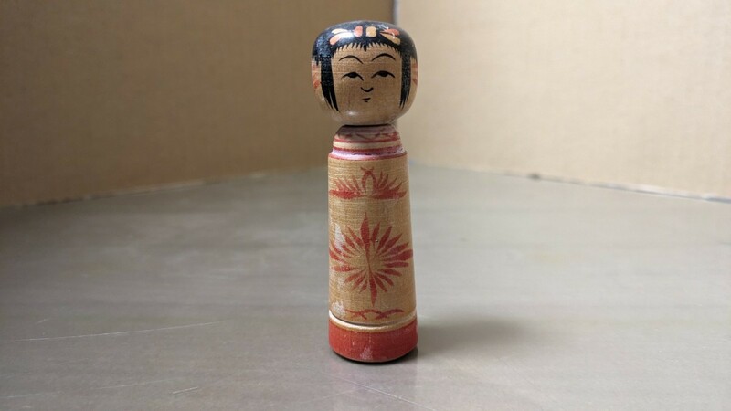 伝統こけし 秋山一雄 蔵王高湯系 高さ約9cm 在銘 148 kokeshi 真作