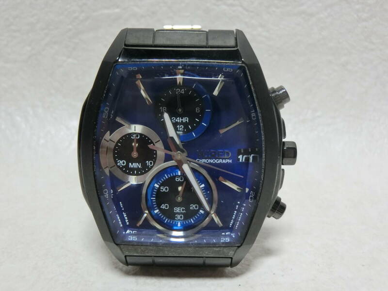 【№1043-O6006◎】中古品：WIRED クォーツ VR33-0AB0 メンズ腕時計 目たち物はありません