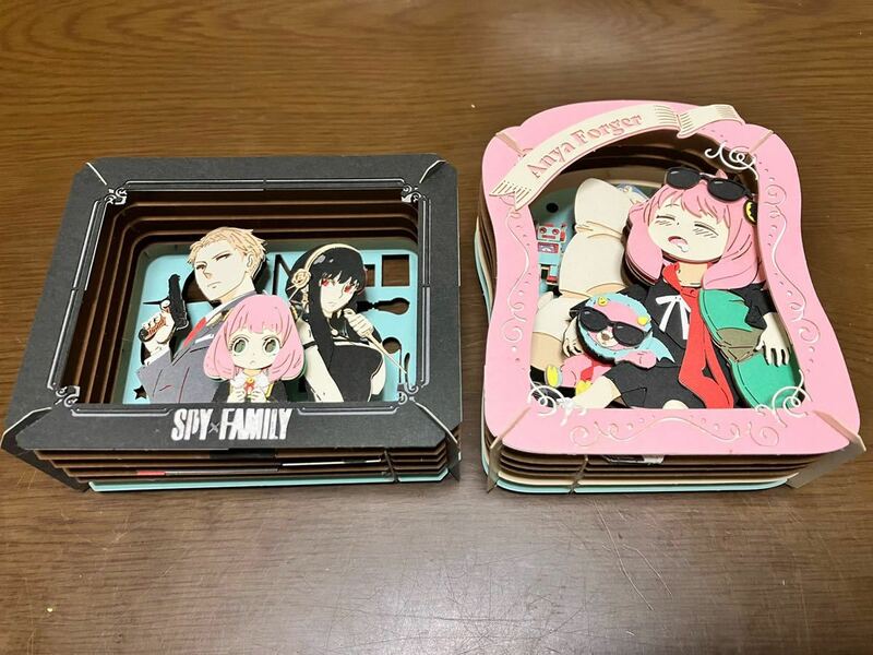 送料込 店頭展示品 SPY×FAMILY スパイファミリー ペーパーシアター ロイド ヨル おひるねアーニャ ペーパークラフト 立体 インテリア 置物