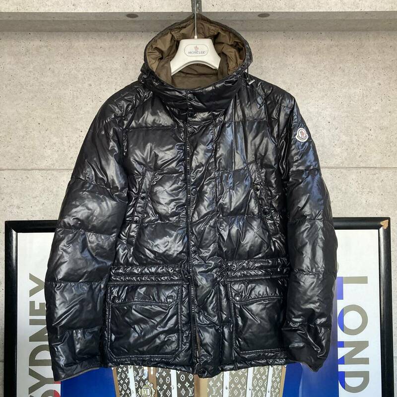 【即決/即納】MONCLER モンクレール HOLLY WOOD ハリウッド リバーシブルダウンジャケット 肩ワッペン メンズ サイズ1 国内正規品 本物