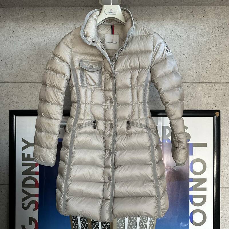 MONCLER モンクレール HERMINE エルミンヌ ダウンコート ダウンジャケット レディース 国内正規 ジャパン品 QR確認済 ライトベージュ系 00