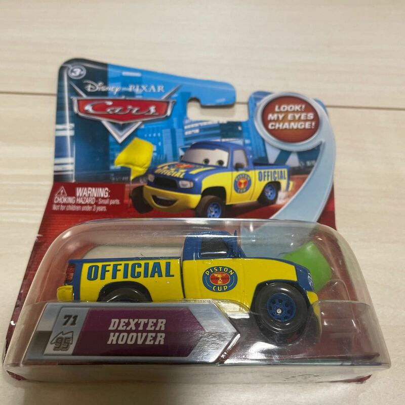 マテル カーズ MATTEL CARS デクスター フーバー Dexter Hoover look my eyes 目が動く MATTEL CARS ミニカー キャラクターカー