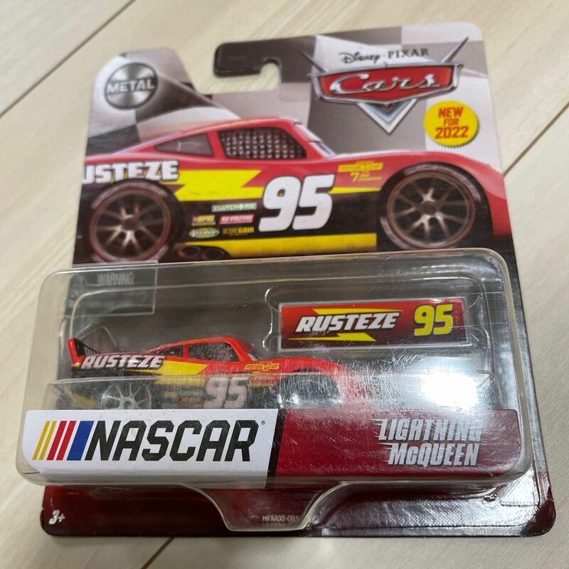 マテル カーズ ナスカー ライトニング マックィーン　MATTEL CARS NASCAR LIGHTNING Mc QUEEN ミニカー キャラクターカー 95