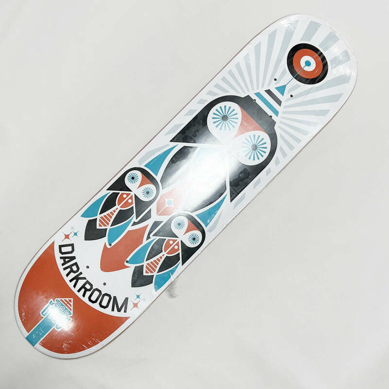 【新品】DARKROOM 8.125 TRI-BIS ダークルーム スケボー デッキ スケートボード SKATE BOARD DECK