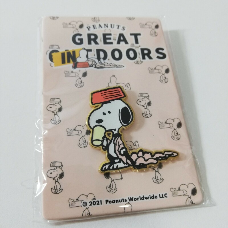 PEANUTS GREAT INDOORS SNOOPY スヌーピー オリジナル ピンバッジ 非売品 未使用品 グッズ