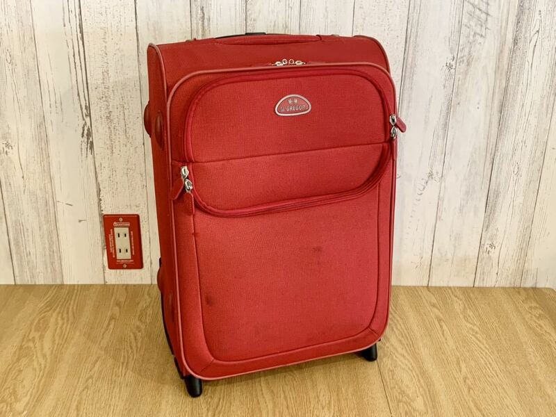 McGREGOR スーツケース キャリーケース キャリーバッグ トラベル 旅行 レッド 布製 W35×D25×H50.5㎝