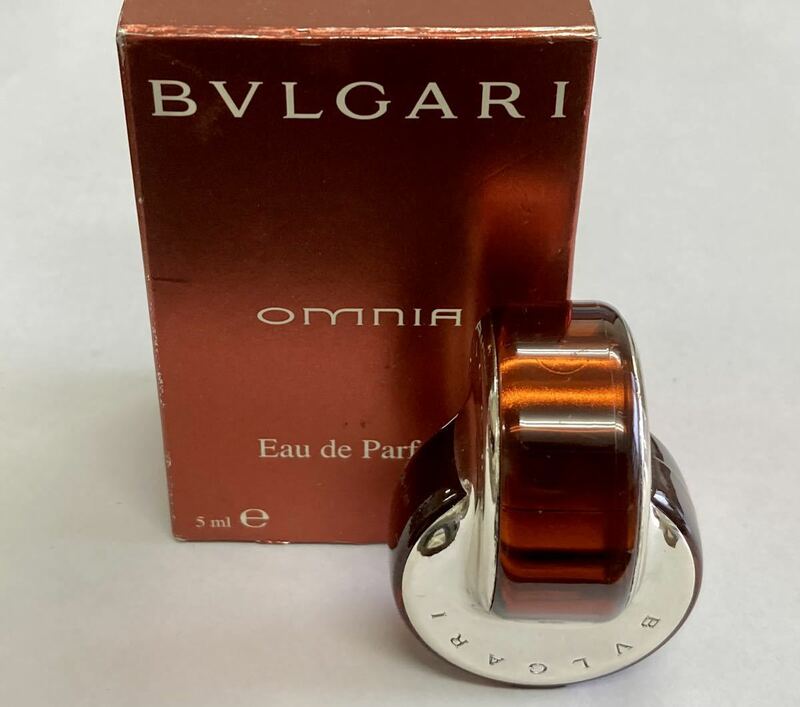 TH 未使用 ブルガリ オムニア BVLGARI OMNIA 5ml ミニ香水 オードパルファム 保管品
