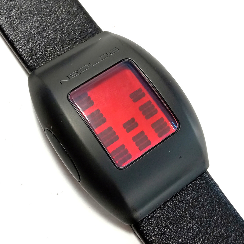 【neo48】新品 ネオログ NEOLOG A-24 Ⅱ RED LEATHER デジタル腕時計 レッドレザー 赤 黒本皮ベルト ブラック SWHD-002-70　5気圧防水