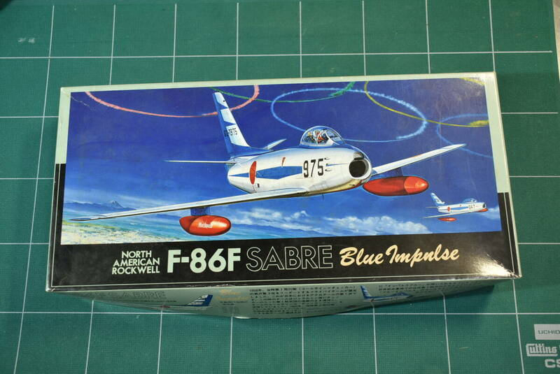 Qm042 絶版 1986's vtg Fujimi 1:72 North American Rockwell F-86F Sabre Blue Impulse 航空自衛隊 ブルーインパルス 60サイズ