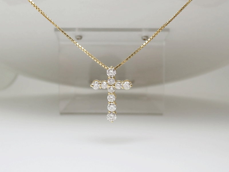 K18 ゴールド YG ダイヤモンド クロス ネックレス D1.00ｃｔ　上質ダイヤ　ネック40cm　天然ダイヤ　十字架　美品！！