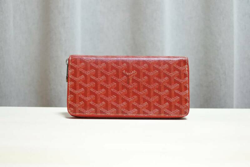 ＧＯＹＡＲＤ　ゴヤール　ラウンドファスナー型　お財布　マティニヨンＧＭ　レッド　美品