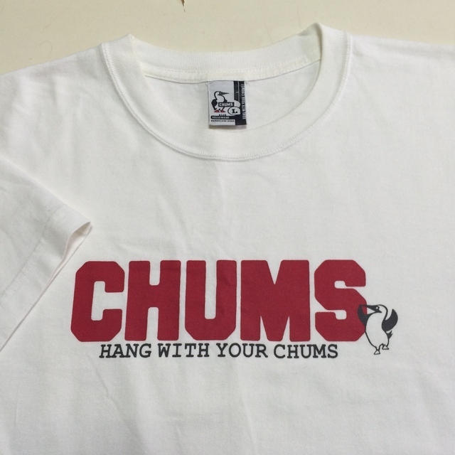 美品 CHUMS チャムス 半袖Tシャツ サイズL 白色無地 胸にロゴとカツオドリをプリント 右裾にロゴタグが縫い付け