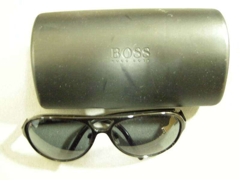 【中古品】BOSS サングラス HB11362 MADE IN INITALY BK 61□14 120mm