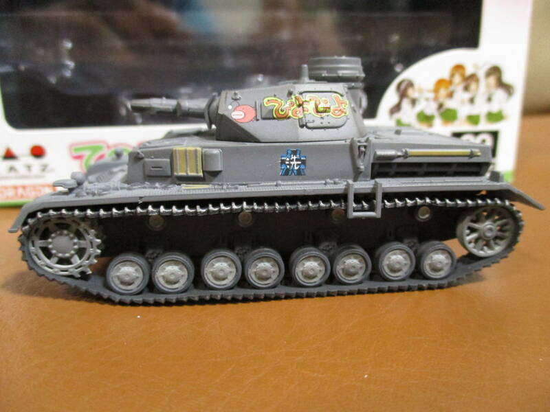 1/72　WWⅡドイツ軍　パンツァーⅣ　D型　アンツィオ戦　あんこうチーム　塗装済み完成品　　短期間展示品