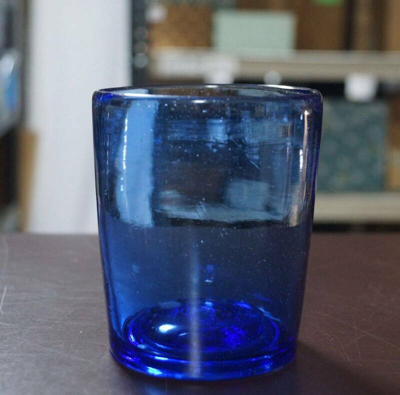 【閑】手作りロックガラス 吹きガラス 気泡入れ 美しいブルー★時代物★6D0227