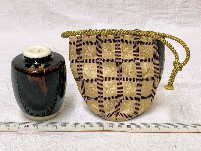 13562/京都袋師遺品 肩衝 茶入 仕覆付 茶道具 茶器 名物裂 陶器
