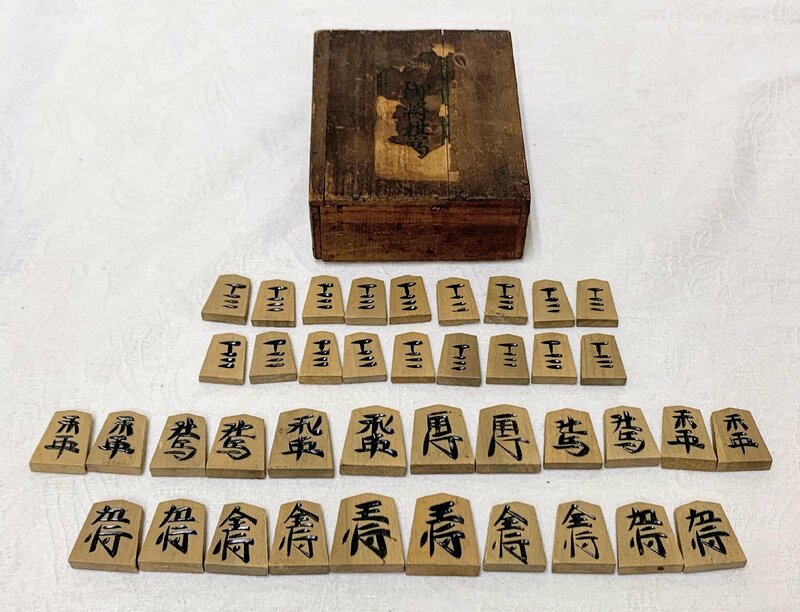 13512/将棋駒 柳彫雪 木箱付 レトロ 現状品
