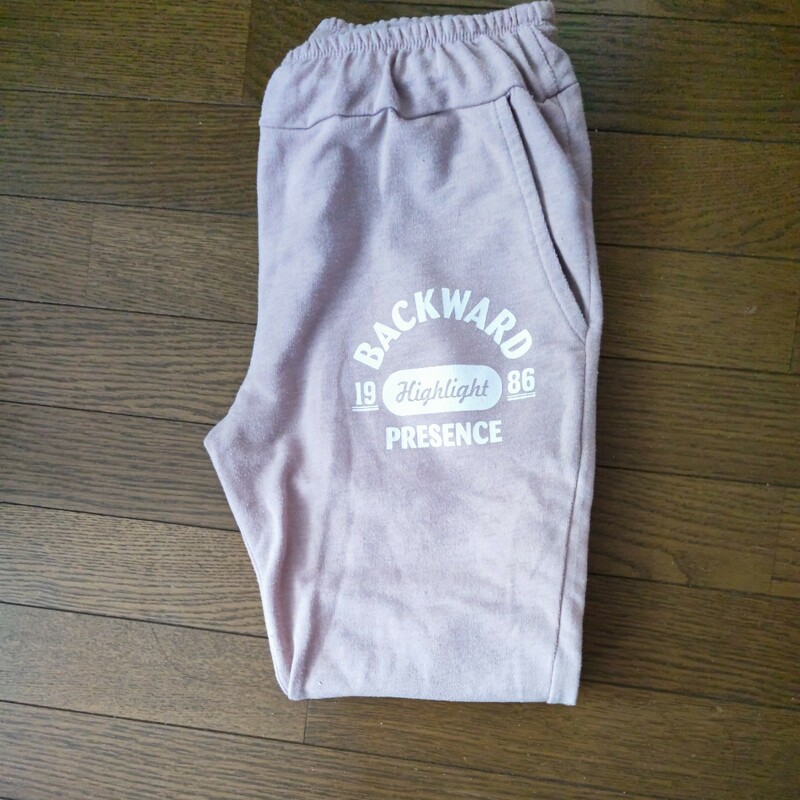 中古品 レディースの春のシーズン＝桜色の部屋着の長ズボン サイズ M 