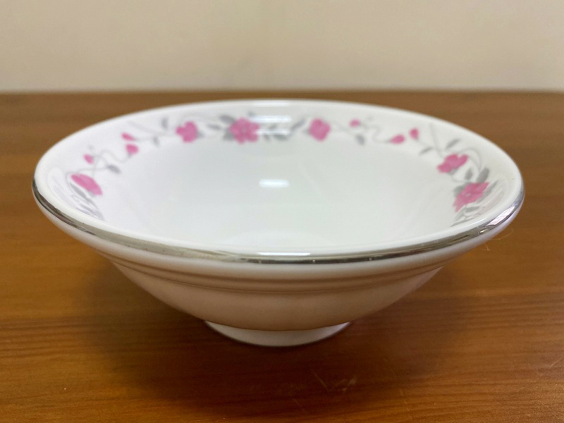 台湾レトロ◆大同◆お碗 おわん 深型小皿 ピンク 花柄 銀縁◆台湾食器◆ヴィンテージ