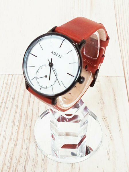ot1580 ○送料無料 新品 ADEXE アデクス 1870B-03 腕時計 33㎜ ブラウン ブラック ホワイト 本革ベルト クオーツ 3気圧防水 定価7,777円