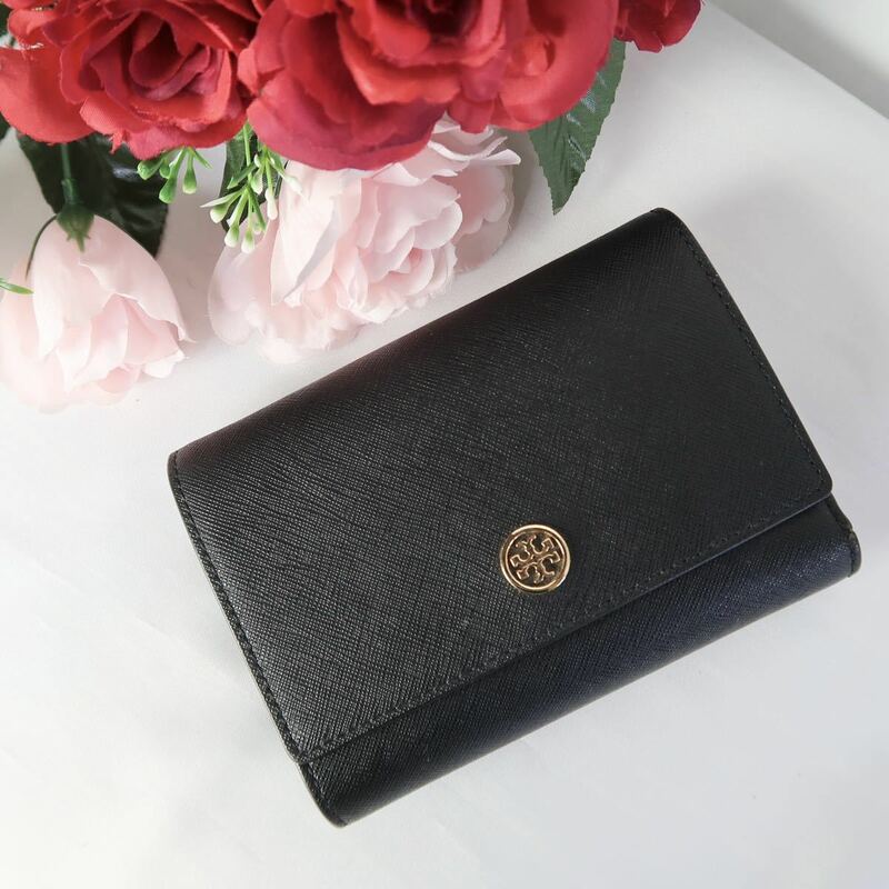 s722 トリーバーチ 三つ折り財布 レザー黒 ネイビー Tory Burch