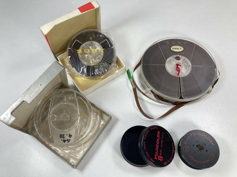 【ジャンク】テープ リール SONY SUPER-150 TYPE-5 REEL FUJICOLOR 8mm CINE FILM フィルム入り缶ケース フジカラー