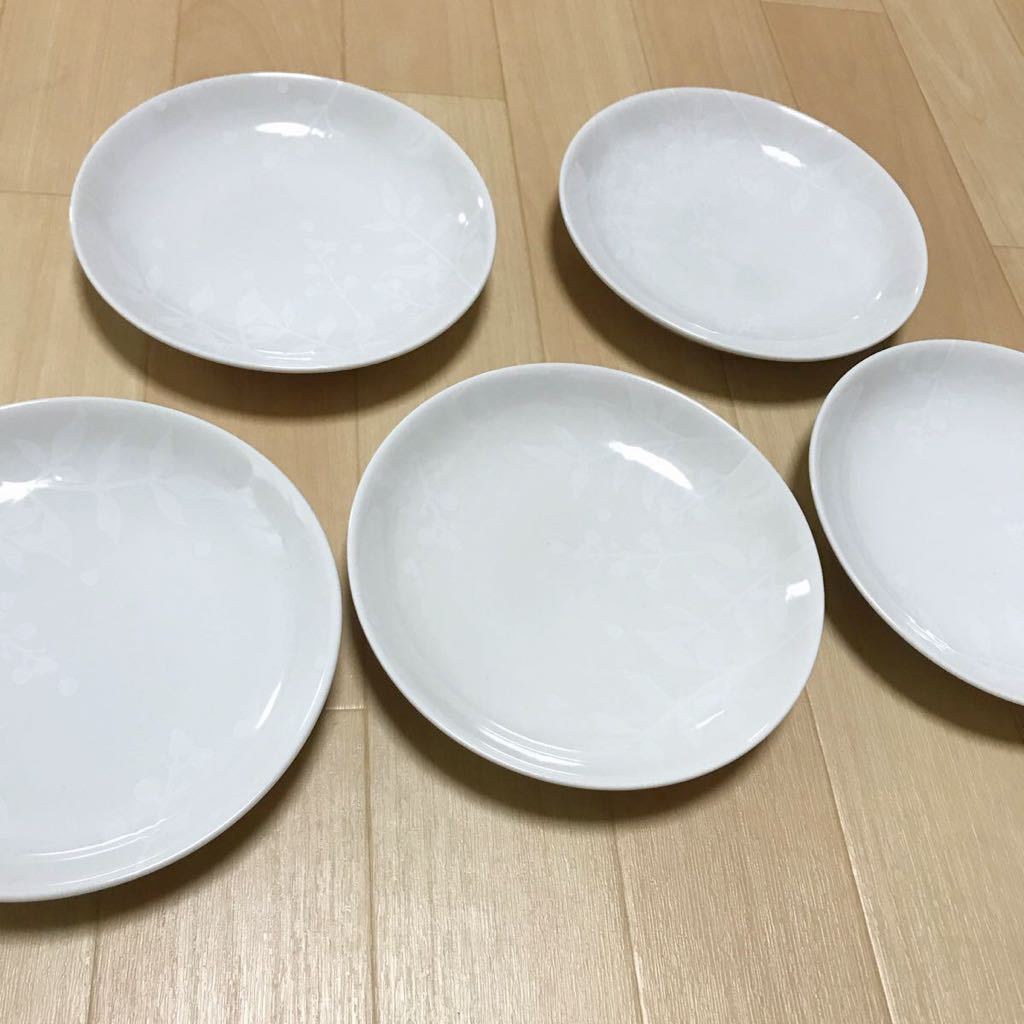 未使用品　南天　南天プレート　お皿　プレート　取り皿　5客セット　縁起の良い柄　新品　食器　5客　a45