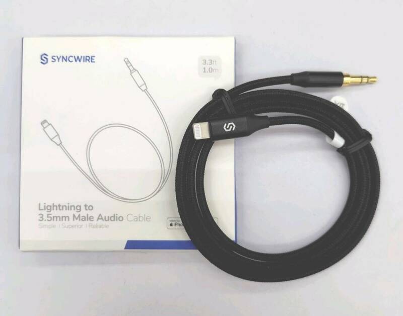 ★【在庫処分価格】SYNCWIRE Lightning to 3.5mm 変換ケーブル SW-SC635 ブラック☆C02-491a