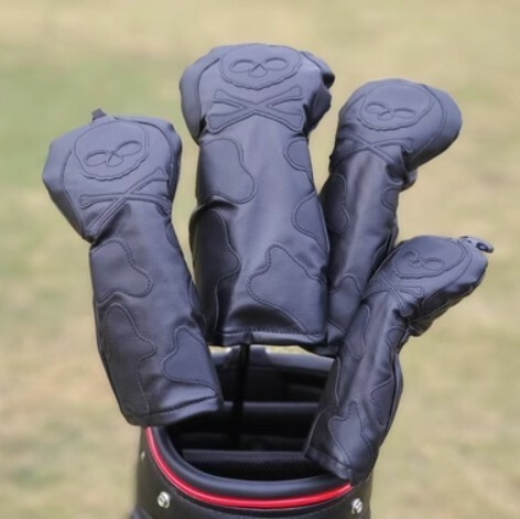 【１点のみ】高品質 ブラックスカル 個性 ゴルフクラブカバー ヘッドカバー 保護 スリーブボールヘッド キャップカバー 0242⑥黒牛柄