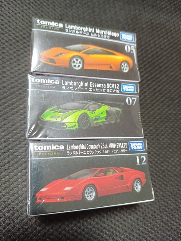 TOMICA トミカ ランボルギーニ　ムルシエラゴ　エッセンサSCV12　カウンタック25th 3個セット　未開封品