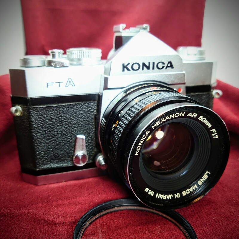 245【シャッターOK】Konica FTA 一眼レフ フィルムカメラ コニカ LENS HEXANON AR F:1.7 50mm ボディ+レンズセット