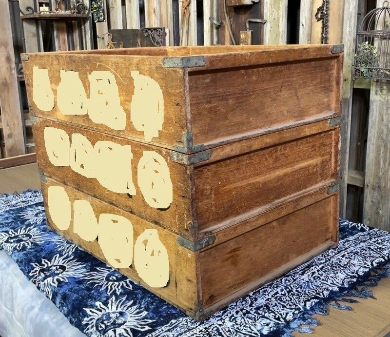 ■47 W80×54×20㎝ 頑強な木箱 [仕出し屋さんの木製番重] スタッキング可 約5㎏ 補強金具付き/中段あり 超お得!! 