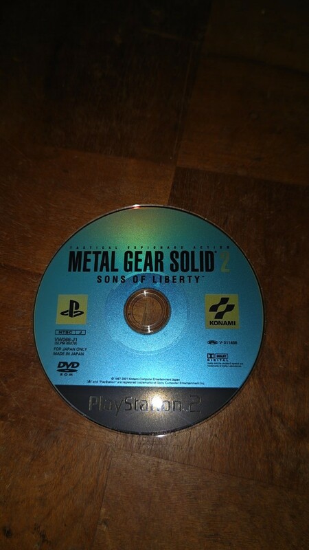 PlayStation2　プレイステーション ディスクのみ　METAL GEAR SOLIP 2 ワンオーナー物　ジャンク扱い