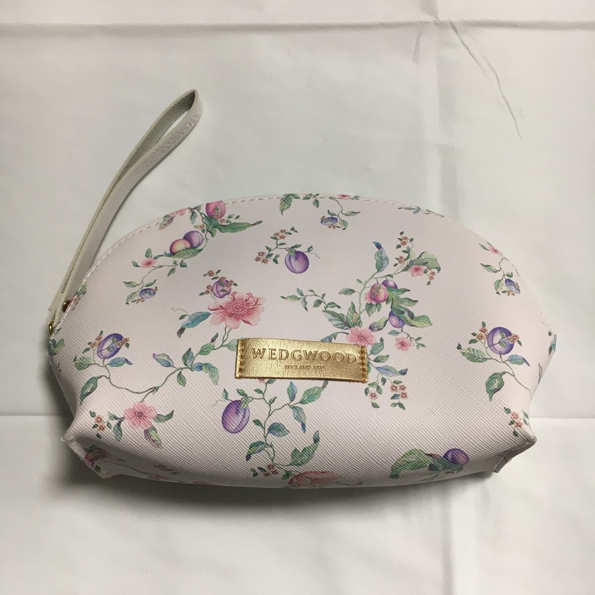 送料一律600円 新品未使用 WEDGEWOOD ウェッジウッド ポーチ PVCレザー フラワー コスメポーチ