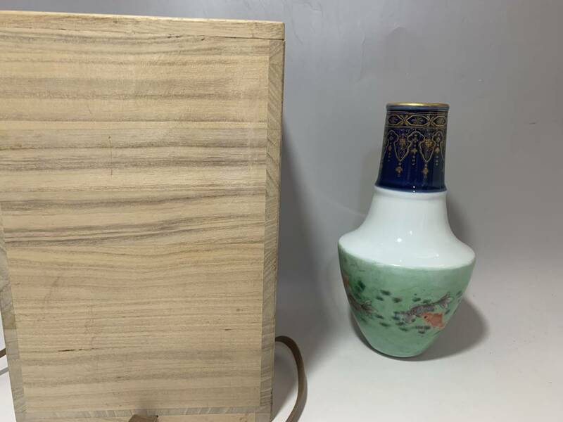 中国 色絵瑠璃金魚紋 花瓶 合箱