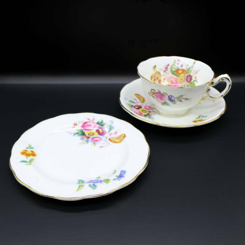 COALPORT / トリオ / カップ＆ソーサー / プレート / 3点セット / junetime / 金彩 / 英国 / イギリス / ティーセット / コールポート