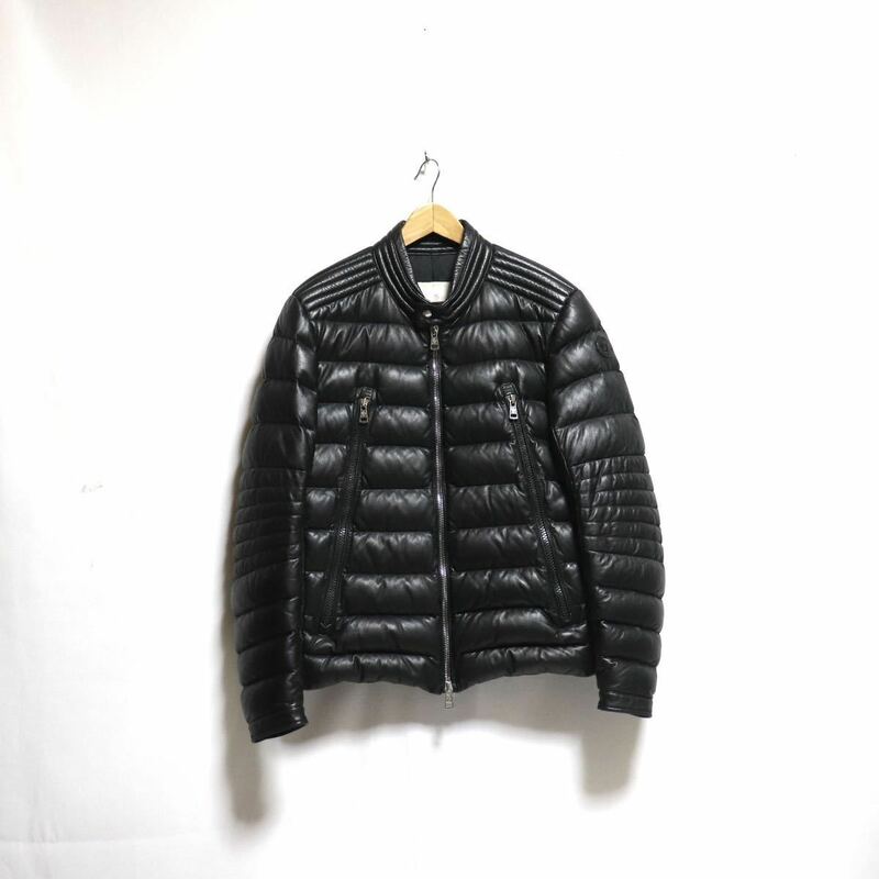 トレンド【MONCLER モンクレール】AMIOT GIUBBOTTO レザーダウン/ダウンジャケット レザージャケット/ジャケット ブルゾン