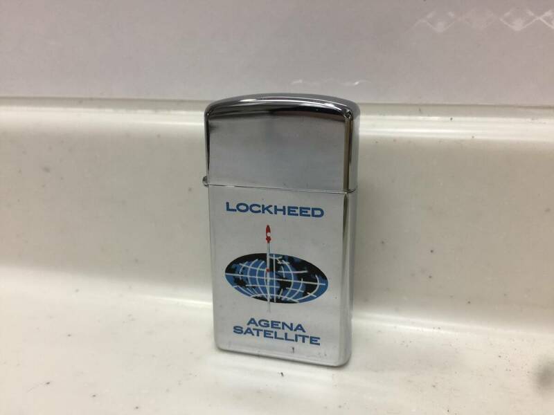 Zippo　ジッポー　スリム　LOCKHEED　AGENA　SATELLITE　1964年製　未使用　ヴィンテージ　　　T109　　　　KJ1