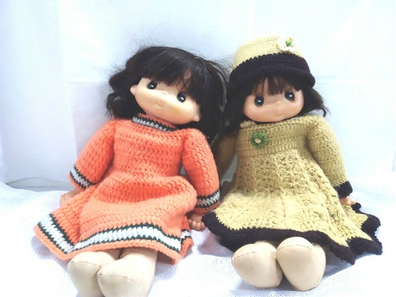 g_t S245 アンティーク　インテリア　おもちゃ　お人形(双子ちゃん)　　★身長…約39cm、横巾…約20cm　　汚れあり。