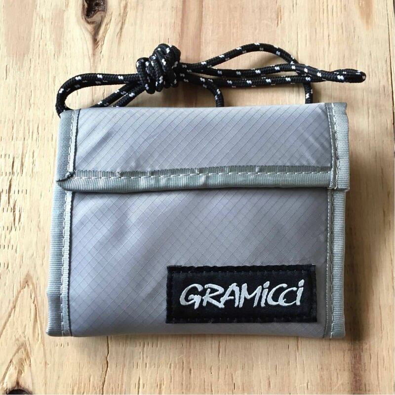 未使用 GRAMICCI Nylon Wallet グラミチ ナイロンウォレット 財布 ネックストラップ付 アメリカ カリフォルニア州 ヨセミテ ランニングマン